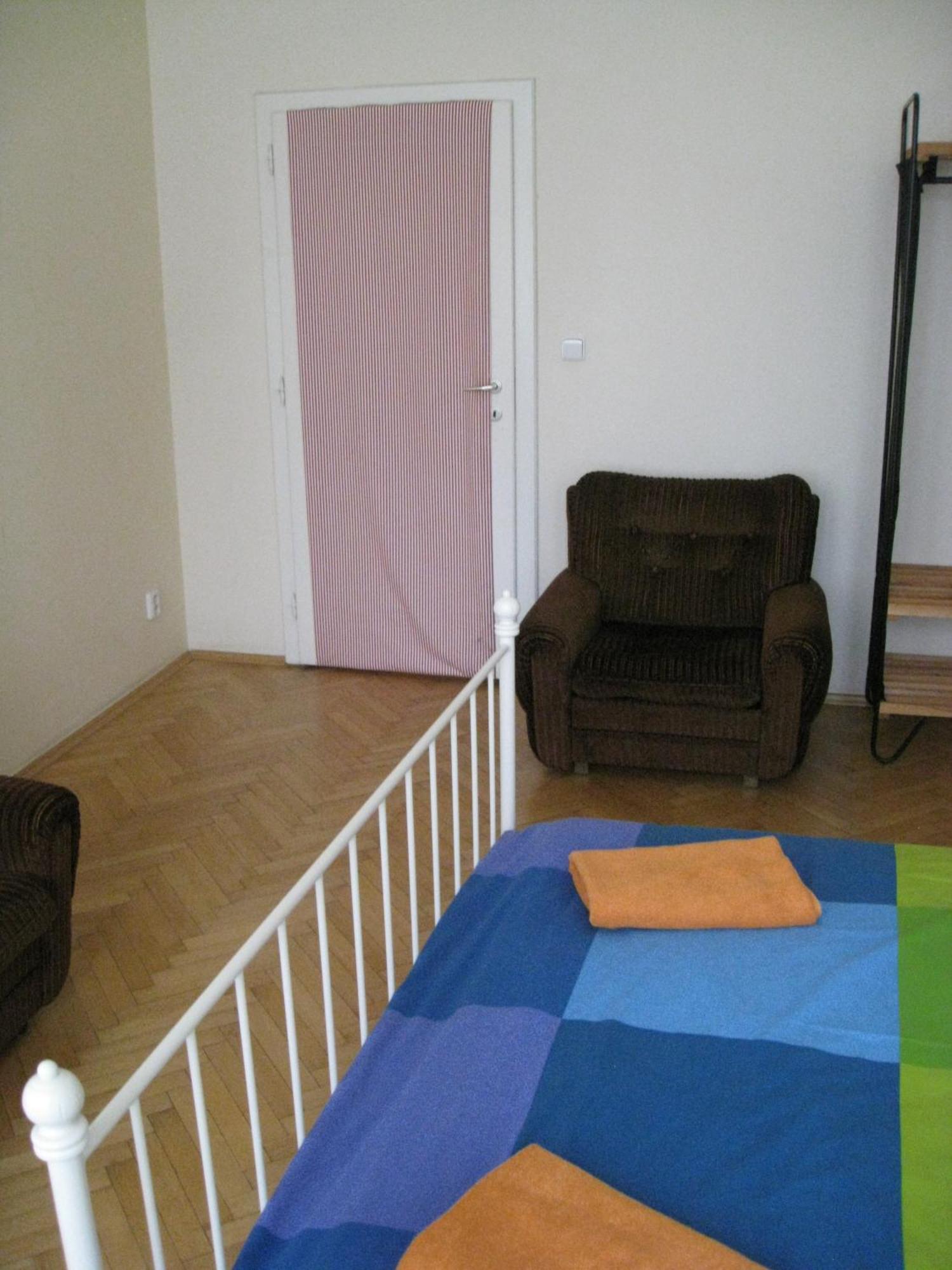Hostel Ragtime Prag Exterior foto